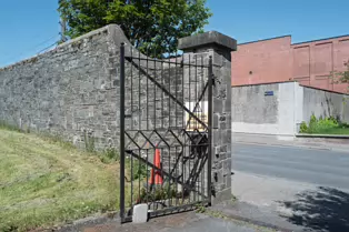 FROM THE TRAIN STATION TO THE ROUNDABOUT [CARRICKMACROSS ROAD DUNDALK 2025]-251540-1