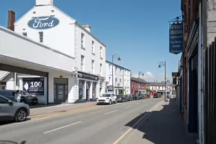 FORD CARS ARE AVAILABLE IN IRELAND [BYRNE AND MAGUIRE FORD DEALERSHIP IN DUNDALK]-251392-1