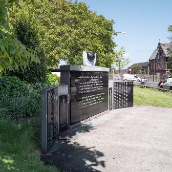 THE WAR MEMORIAL