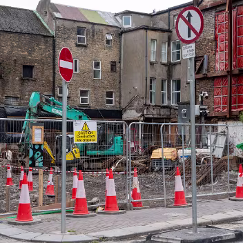 NEW HOTEL ON THE WAY