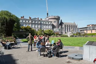 I VISIT THE DUBHLINN GARDENS A FEW TIMES EVERY WEEK [AS DO MANY DUBLINERS]-251290-1