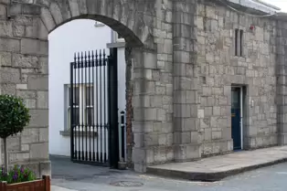 IF YOU ARE IN DUBLIN FOR THE ST PATRICK'S FESTIVAL [YOU SHOULD VISTI DUBLIN CASTLE]-248598-1