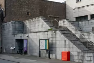 IF YOU ARE IN DUBLIN FOR THE ST PATRICK'S FESTIVAL [YOU SHOULD VISTI DUBLIN CASTLE]-248642-1