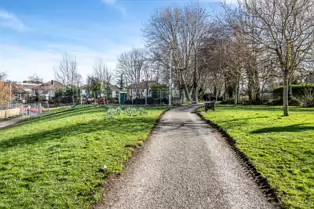DISCOVERING DUNDRUM'S HIDDEN GEM [ THE SOON TO BE REVITALISED FINSBURY PARK]-248450-1