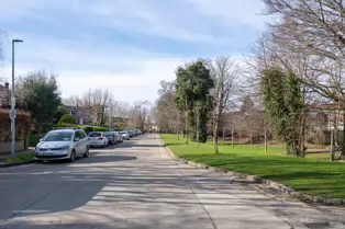 DISCOVERING DUNDRUM'S HIDDEN GEM [ THE SOON TO BE REVITALISED FINSBURY PARK]-248453-1
