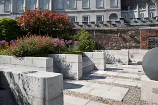THE GARDA MEMORIAL GARDEN [LOCATED WITHIN THE DUBHLINN GARDENS AT DUBLIN CASTLE]-251256-1