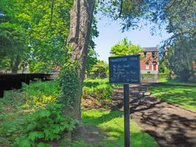 PALMERSTON PUBLIC PARK [IN THE DUBLIN SUBURB OF DARTRY]-251154-1