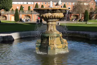 ST PATRICK'S PUBLIC PARK [BESIDE THE FAMOUS AND HISTORIC CATHEDRAL]-248582-1