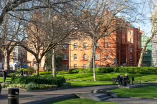 ST PATRICK'S PUBLIC PARK [BESIDE THE FAMOUS AND HISTORIC CATHEDRAL]-248587-1
