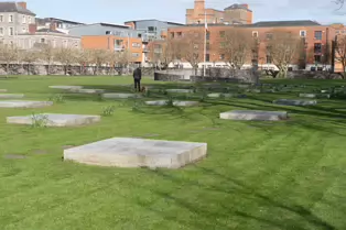 THE CROPPIES ACRE MEMORIAL PARK [AT THE MUSEUM LUAS TRAM STOP ON BENBURB STREET]-248758-1