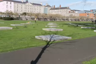THE CROPPIES ACRE MEMORIAL PARK [AT THE MUSEUM LUAS TRAM STOP ON BENBURB STREET]-248762-1