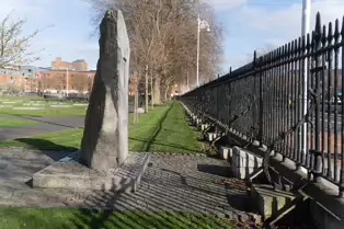THE CROPPIES ACRE MEMORIAL PARK [AT THE MUSEUM LUAS TRAM STOP ON BENBURB STREET]-248766-1