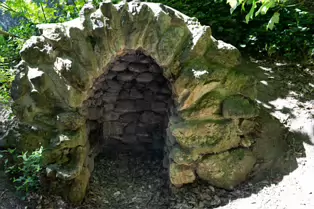 NOW REFERRED TO AS A WISHING WELL [ORIGINALLY ST ANN'S HOLY WELL]-250615-1