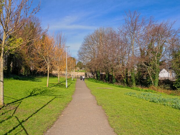 REVITALISED FINSBURY PARK Today, while exploring Dundrum with my camera, I stumbled upon a delightful surprise: a linear green space, Finsbury...
