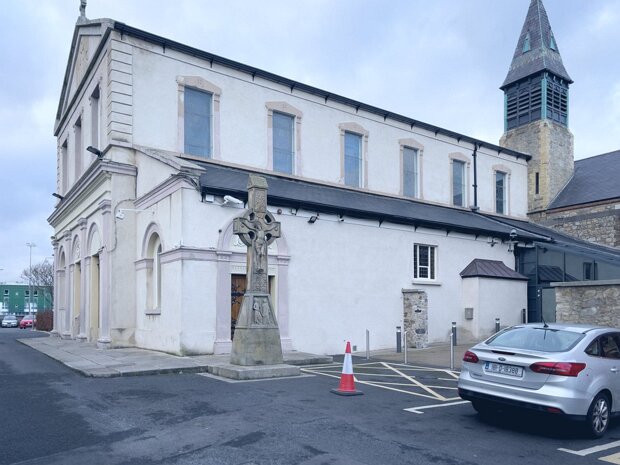 BOOTERSTOWN CHURCH 2023 The Church of the Assumption in Booterstown, County Dublin, stands as a testament to both faith and discretion. This...