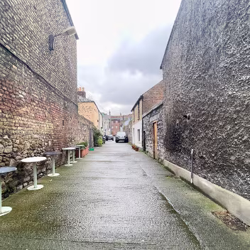 LENNOX STREET AND PLACE Lennox Street and Lennox Place are two charming streets in Portobello, Dublin 8. These streets are renowned for their...