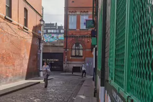 DIFFERENT VIEWS OF TEMPLE BAR [I USED A SONY FX30 WITH A ZEISS BATIS 25MM LENS]-249984-1