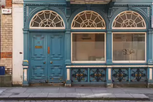 DIFFERENT VIEWS OF TEMPLE BAR [I USED A SONY FX30 WITH A ZEISS BATIS 25MM LENS]-249996-1