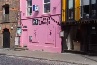 LUCY'S VINTAGE LOUNGE [DOES IT NOW ONLY OPEN AT WEEKENDS]-249976-1