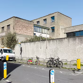 YARNHALL STREET AND HENRIETTA PLACE The Bolton Street and Yarnhall Street area of Dublin 1 is undergoing a rapid transformation, driven primarily by the...
