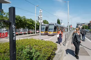 RIALTO TRAM STOP AT GLENMALURE VILLAS - JAMES'S WALK [WEDNESDAY 14 MAY 2025]-251224-1