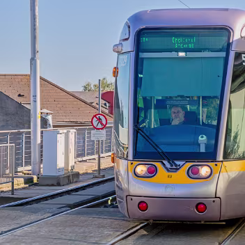 RANELAGH TRAM STOP The stop has platforms located above Ranelagh Road, on an elevated section of the line. It includes standard Luas stop...