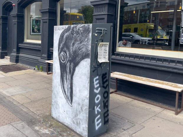 BY @ORIEL467 LOCATED AT 1 ARRAN QUAY
