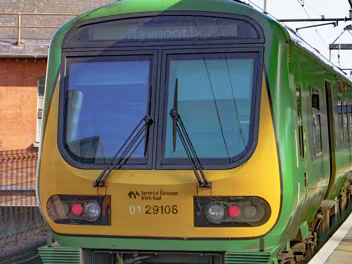 TRAIN TO BALBRIGGAN