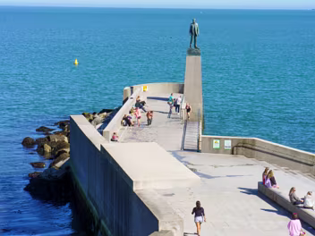 DUN LAOGHAIRE BATHS
