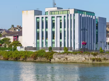DROGHEDA COURTHOUSE Drogheda's new courthouse complex, completed in 2017, is a state-of-the-art facility located at St. Patrick's Well Lane,...