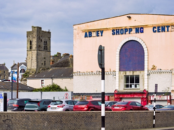 THE OLD ABBEY Exploring the architectural confusion between Drogheda’s medieval Magdalene Tower and St Mary d’Urso (The Old Abbey),...