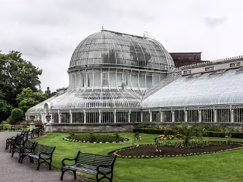 BOTANIC GARDENS BELFAST Both Belfast and Dublin's Botanic Gardens offer stunning escapes into the natural world, right in the heart of their...