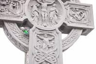 A BIRD'S NEXT WITHIN THE RING OF A CELTIC CROSS [18 MARCH 2008 GLASNEVIN CEMETERY]-236385-1