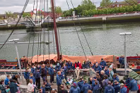 THE SEA STALLION PREPARING TO SET SAIL [28 JUNE 2008] X-236266-1