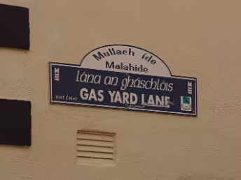GAS YARD LANE Located in the heart of Malahide Village, Gas Yard Lane might seem like an unassuming residential street.