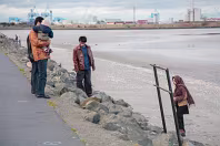 SANDYMOUNT STRAND AS IT WAS IN 2008 [AVOID THE END NEAREST MERRION STRAND EVEN NOW IN 2024]-235958-1