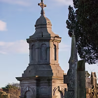 WHY I CHOOSE LANDSCAPE OVER PORTRAIT ALMOST ALL OFF THE TIME [THE GLASNEVIN CEMETERY SQUARE CROP EXPERIMENT]-269512