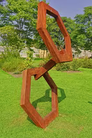 STEVE DOODY - HEXAGON - COULD BE IT BE STEEL [SCULPTURE IN CONTEXT 2014]-235069-1