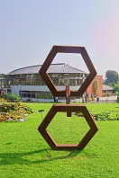 STEVE DOODY - HEXAGON - COULD BE IT BE STEEL [SCULPTURE IN CONTEXT 2014]-235073-1