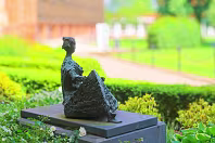 RECLINING FIGURE BY FREDERICK EDWARD McWILLIAM [QUEENS UNIVERSITY BELFAST MAY 2017]-235524-1 RECLINING FIGURE BY FREDERICK EDWARD McWILLIAM