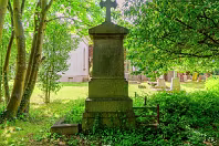 MY FIRST VISIT TO GOLDENBRIDGE CEMETERY [MAY 2017]-237477-1