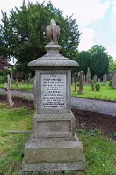 MY FIRST VISIT TO GOLDENBRIDGE CEMETERY [MAY 2017]-237486-1