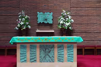 ST ANTHONY'S CHURCH ON CLONTARF ROAD [AND WHAT WAS ONCE CLONTARF TOWN HALL]-244333-1