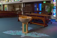 ST ANTHONY'S CHURCH ON CLONTARF ROAD [AND WHAT WAS ONCE CLONTARF TOWN HALL]-244352-1