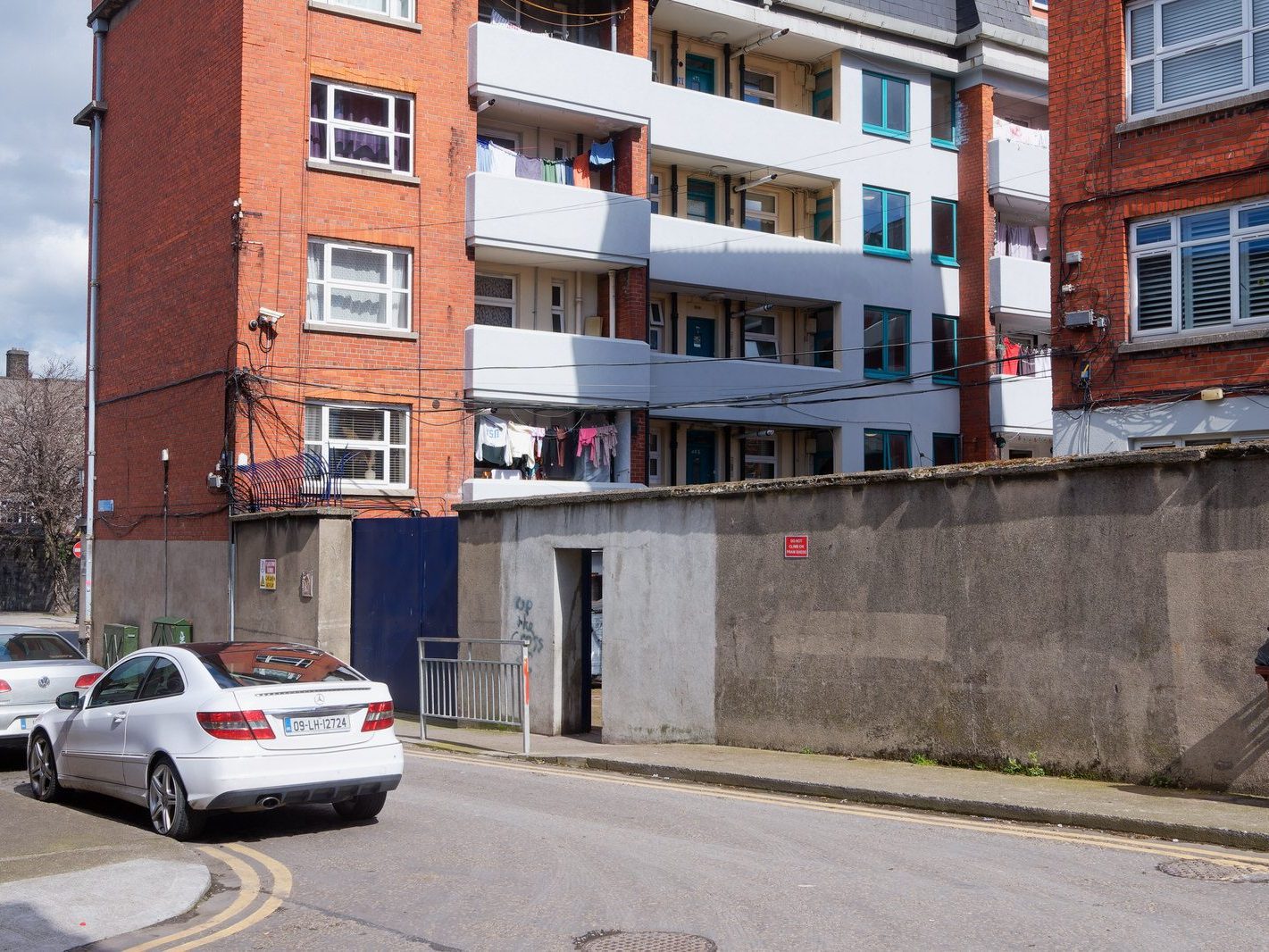 THE CABBAGE PATCH [NEW STREET GARDENS AND CATHEDRAL LANE] 006