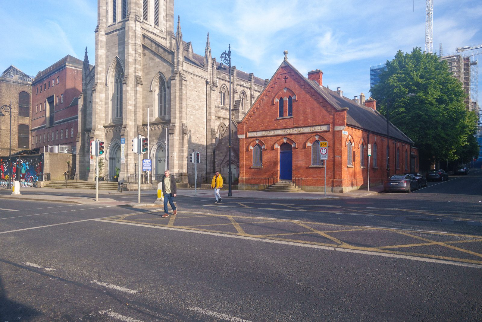 I WALKED FROM BOW LANE WEST TO THE CORNMARKET AREA [VIA JAMES STREET AND THOMAS STREET] 041