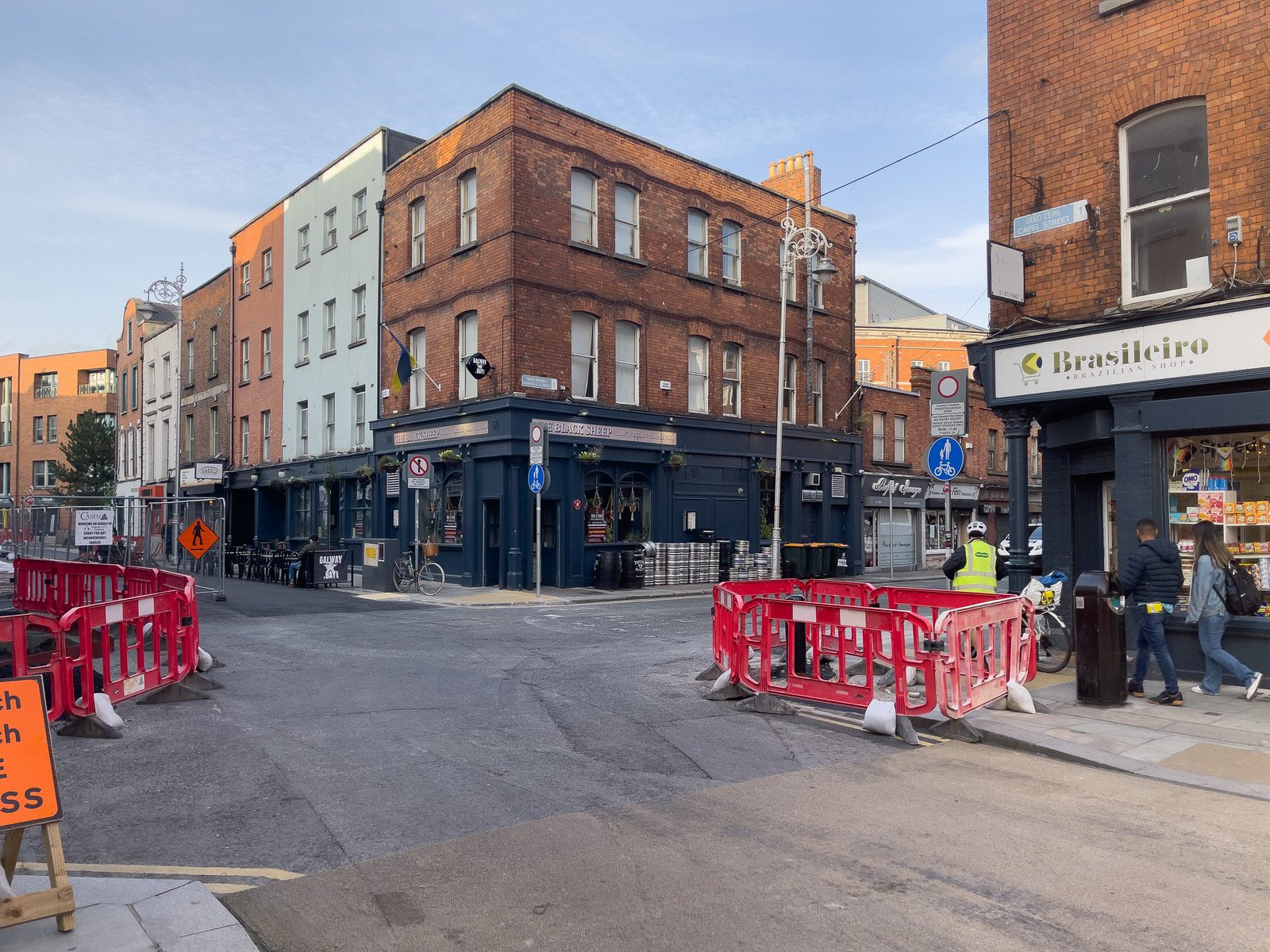 FOLLOWUP VISIT TO CAPEL STREET [TODAY I USED AN iPHONE 12 PRO MAX] 004