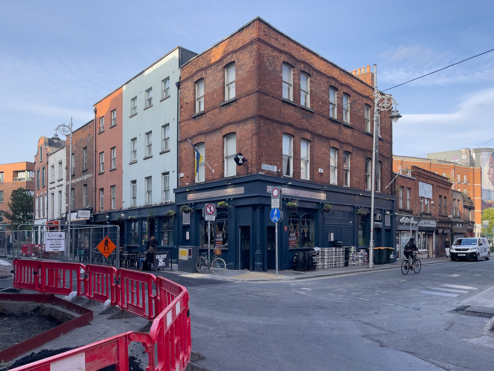 FOLLOWUP VISIT TO CAPEL STREET [TODAY I USED AN iPHONE 12 PRO MAX] 003