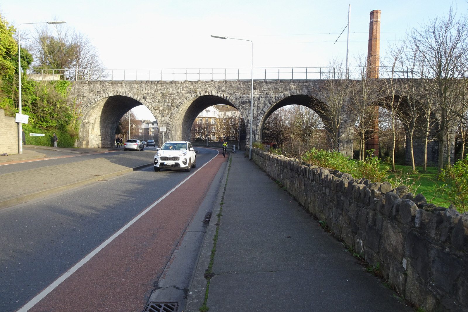 THE MILLTOWN LUAS TRAM STOP A FEW DAYS BEFORE CHRISTMAS DAY [AND NEARBY]-226252-1