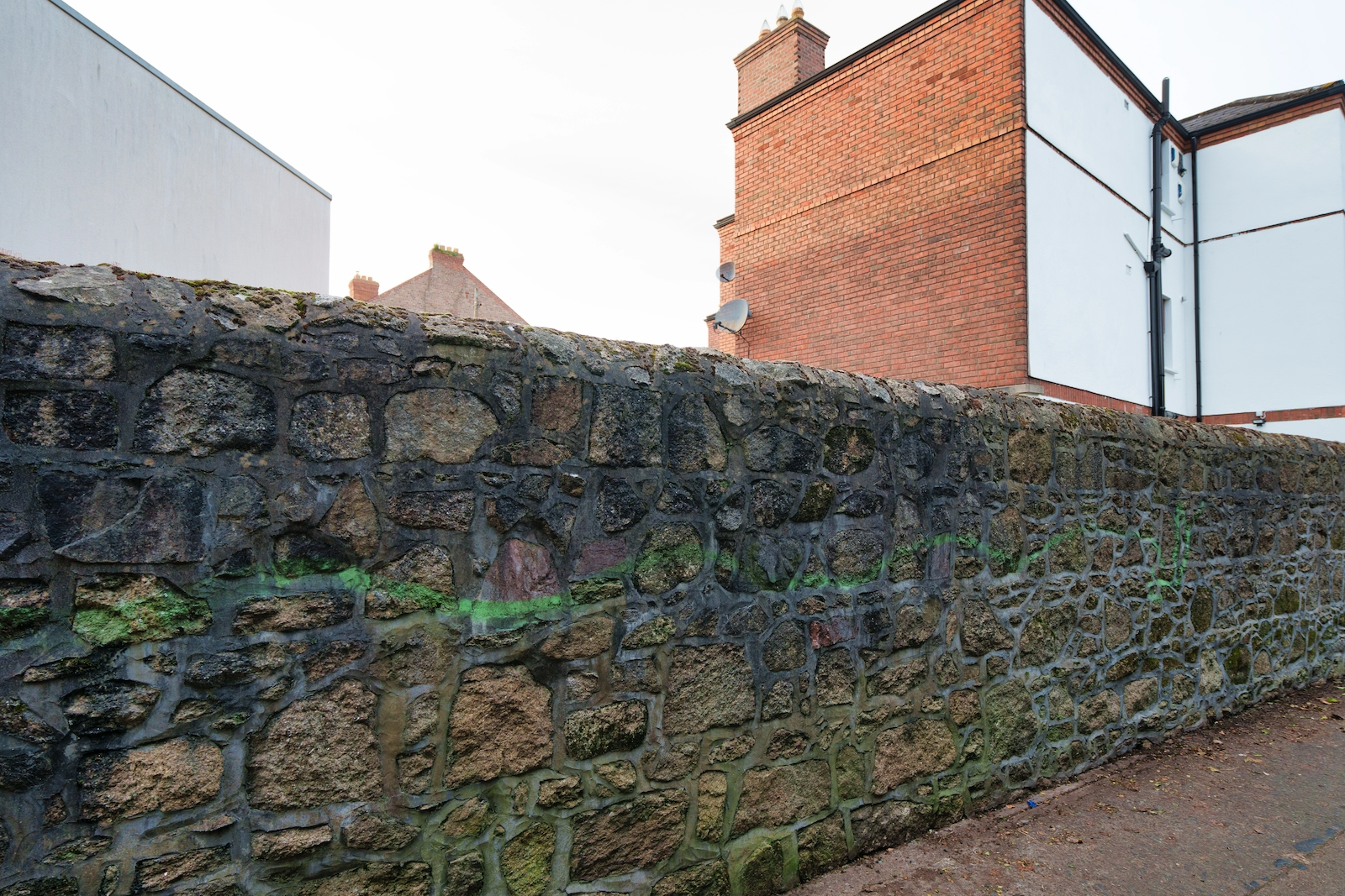 THIS ONCE WAS HEN AND CHICKEN LANE [MOUNT DRUMMOND AVENUE]-227275-013
